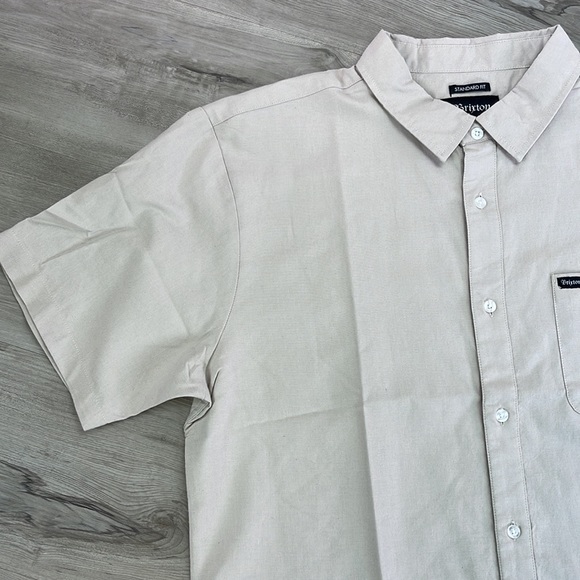 BRIXTON  MENS BOTTON SHORT SLEEVE SHIRT - Picture 6 of 9